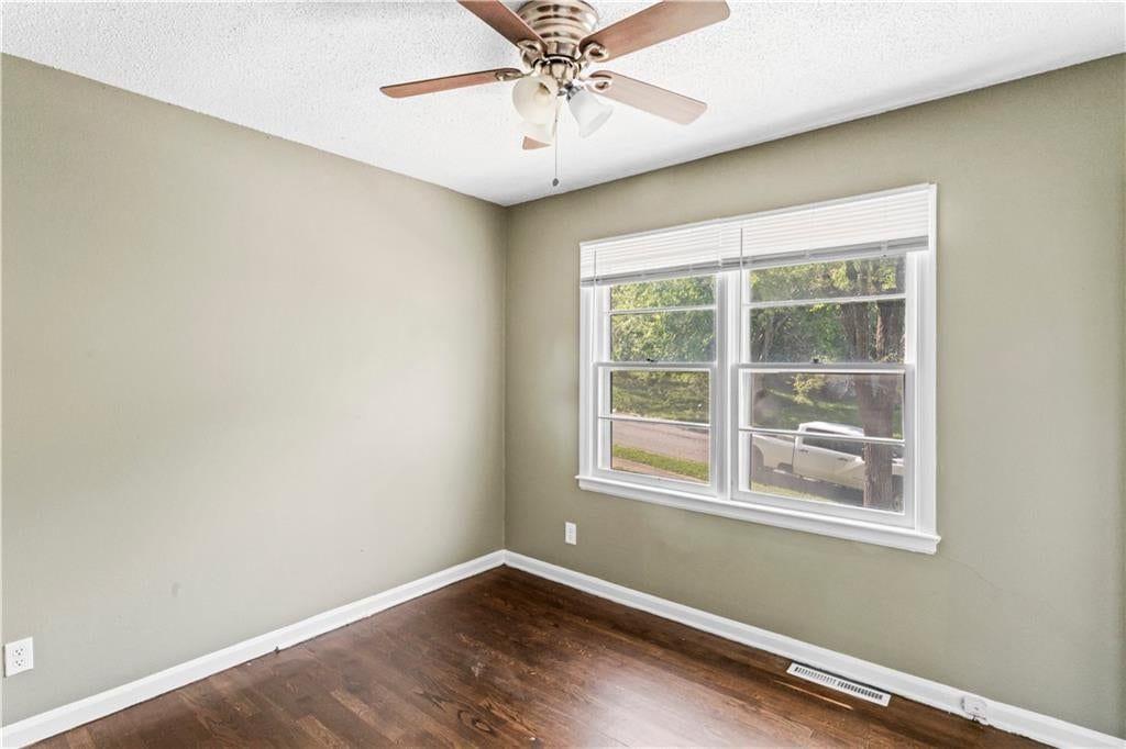 5906 E 97th Street — photo 14