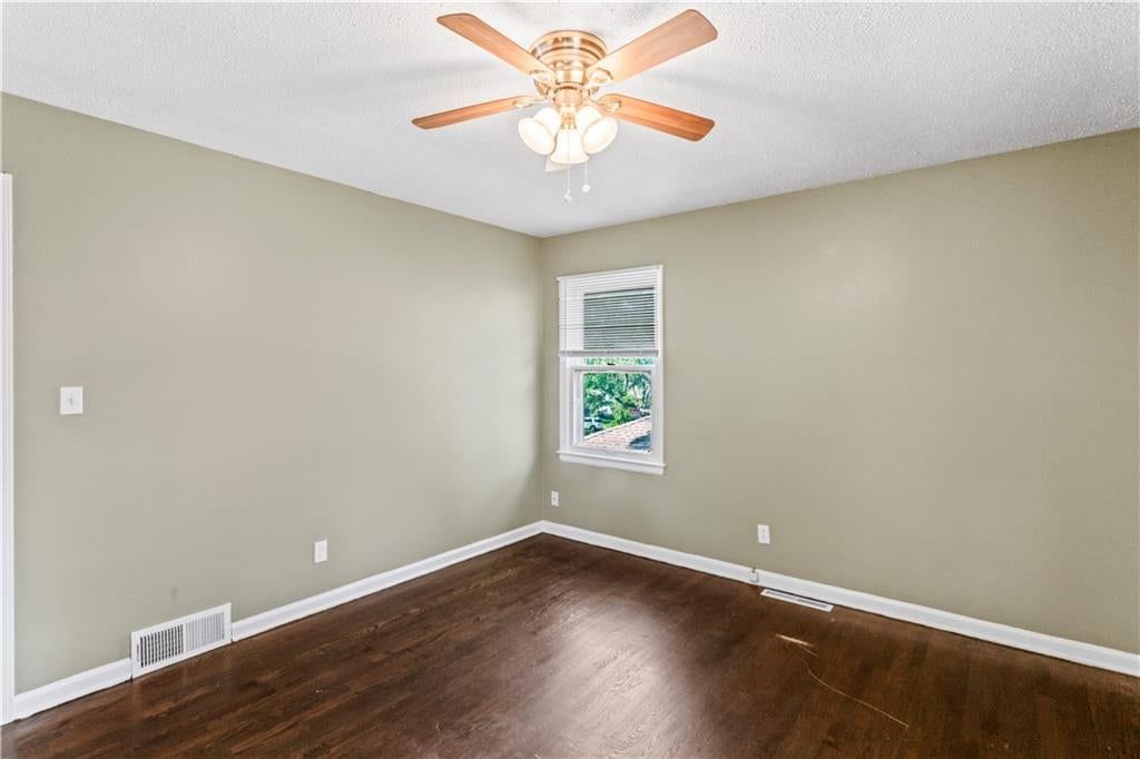 5906 E 97th Street — photo 17