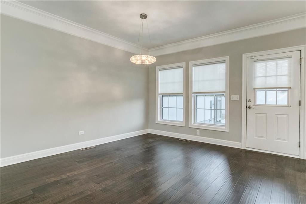 302 N Main Street — photo 9