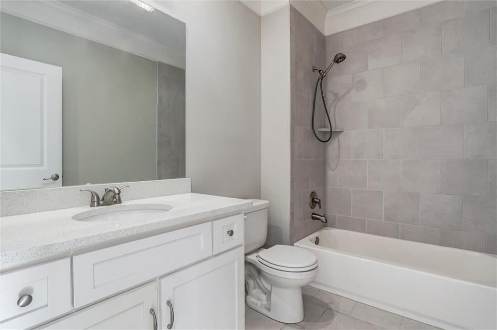 302 N Main Street — photo 17