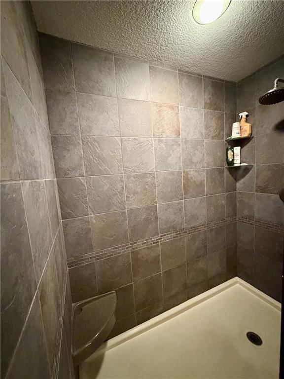 1325 Penobscot Street — photo 28