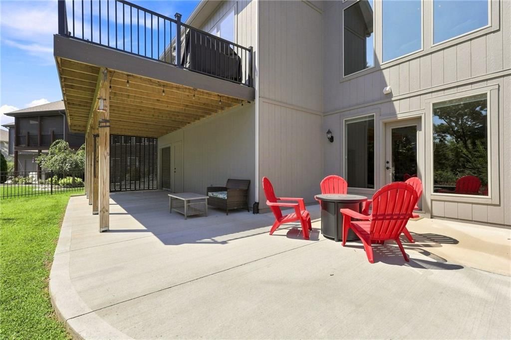 Photo 44 of 52 - 13559 Terrace Park Drive, Parkville, MO 64152
