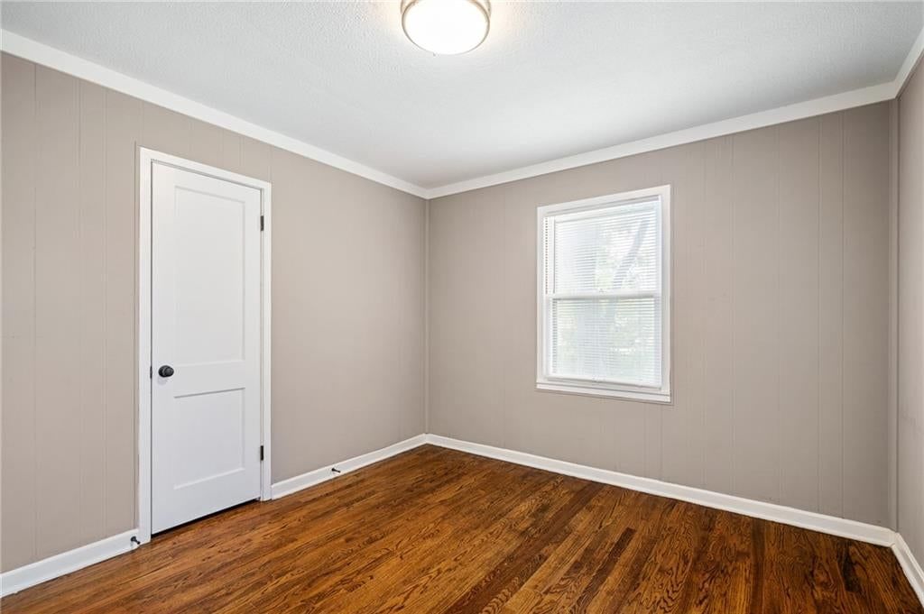8542 Grandview Avenue — photo 24