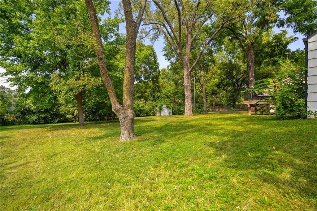 8542 Grandview Avenue — photo 40