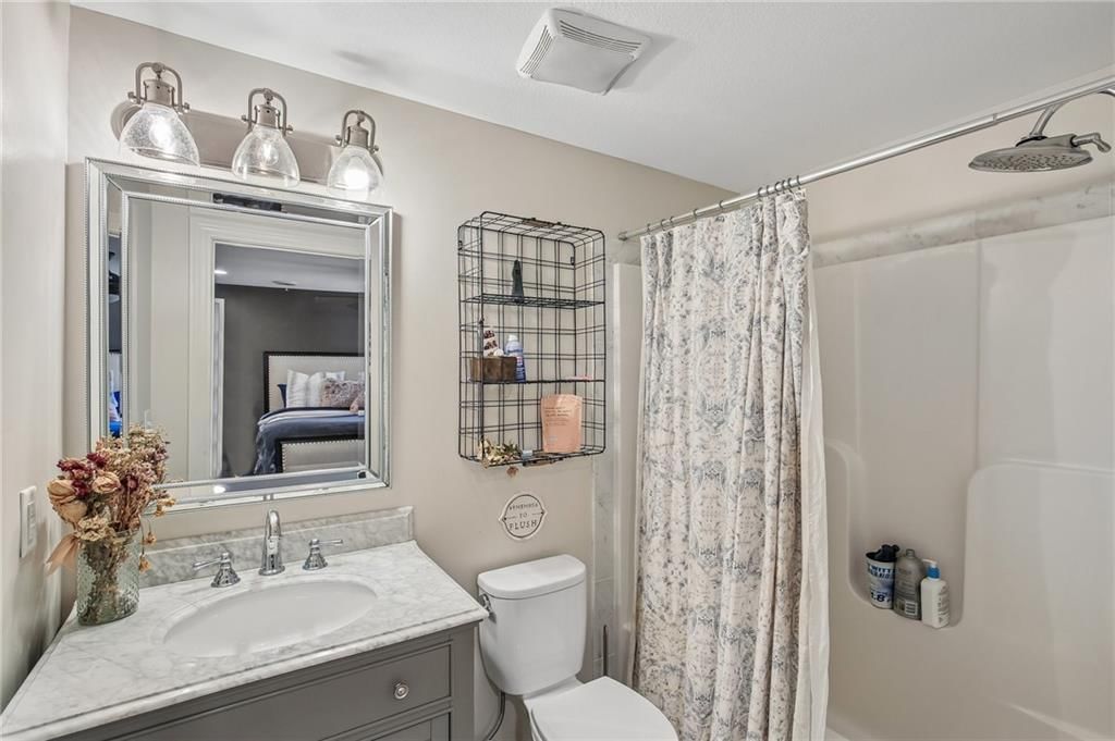 Photo 37 of 62 - 9029 Rosewood Drive, Prairie Village, KS 66207