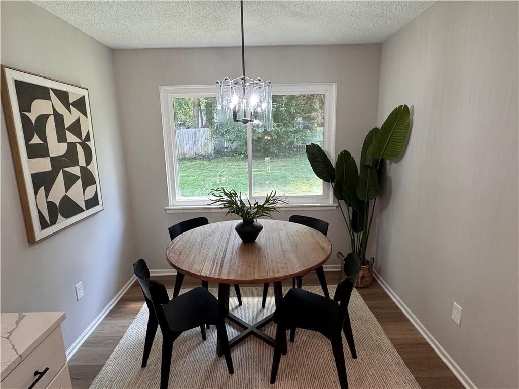 325 SE Brownfield Drive — photo 5