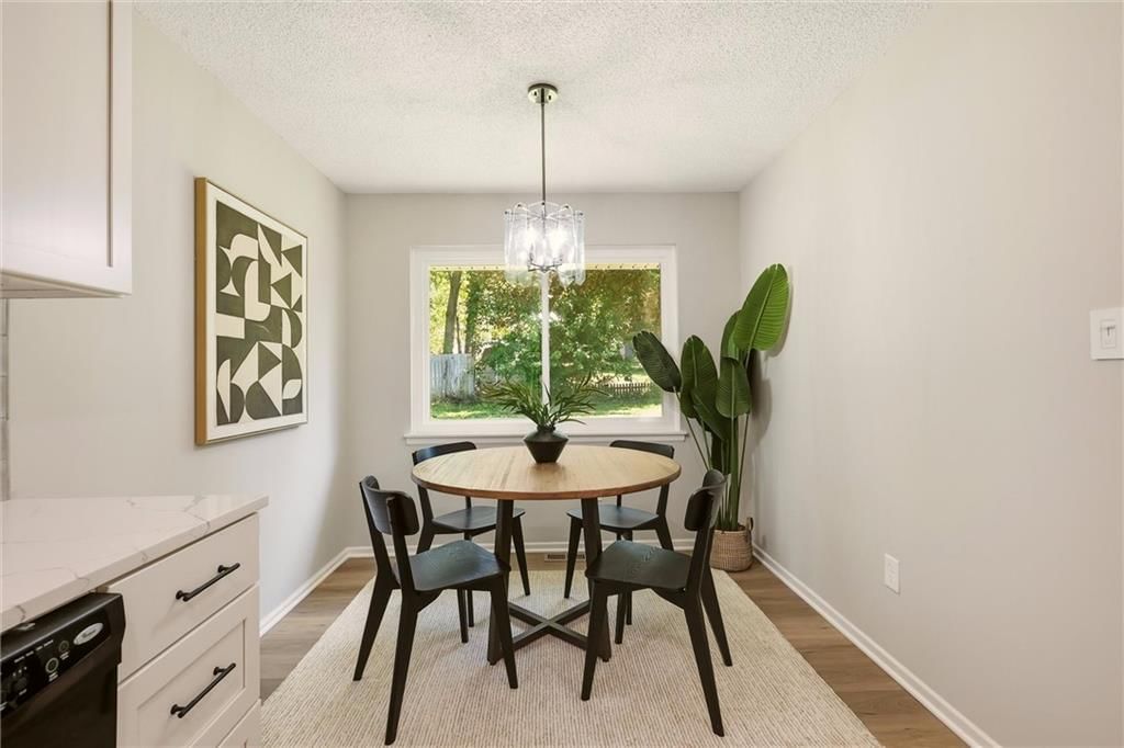 325 SE Brownfield Drive — photo 15