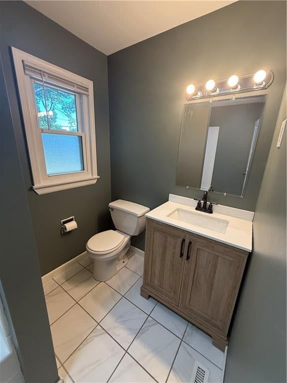 1704 E Mechanic Street — photo 7