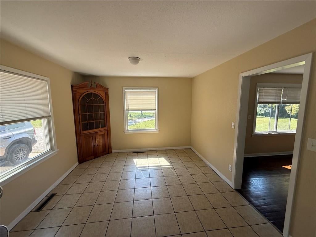 1704 E Mechanic Street — photo 11