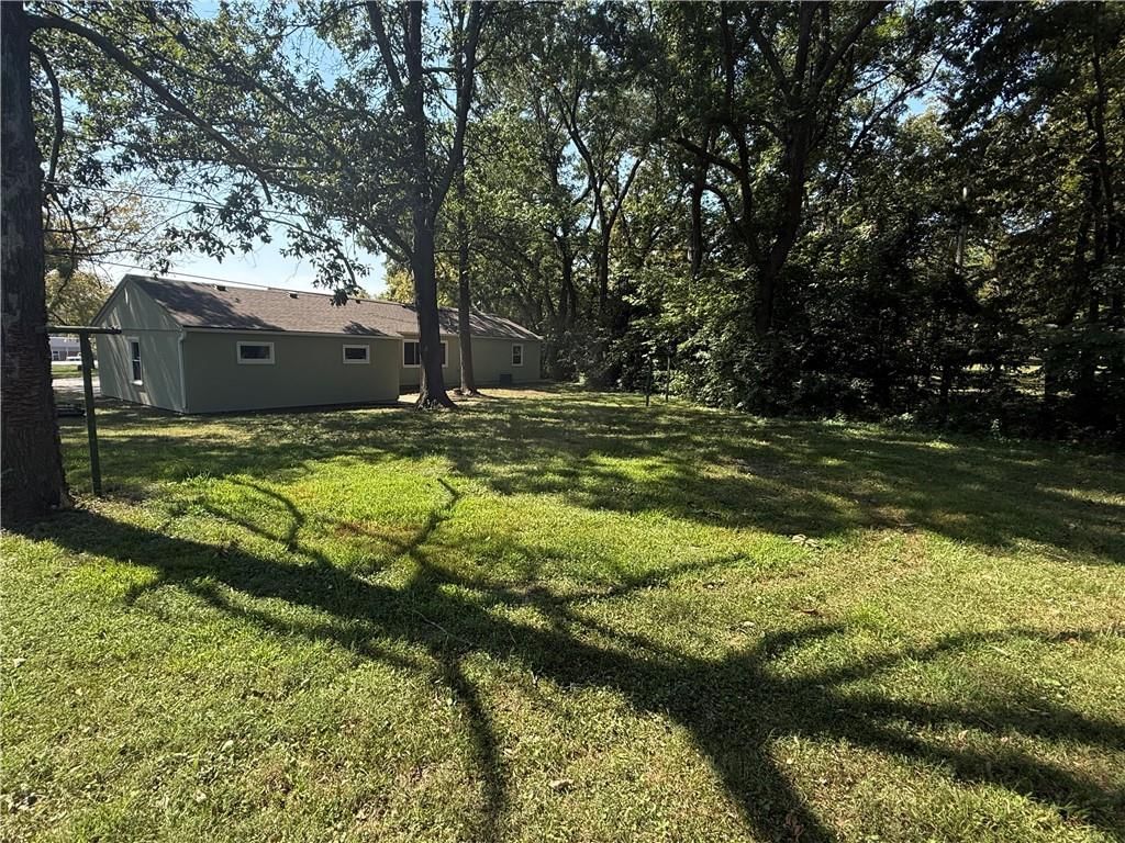 1704 E Mechanic Street — photo 19