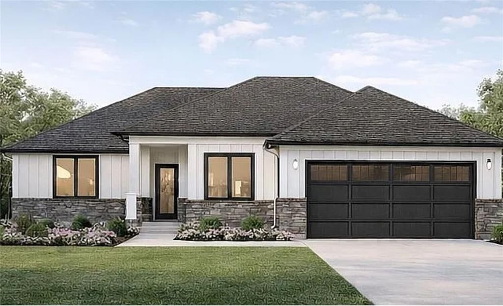 1415 Thomas Drive — photo 1