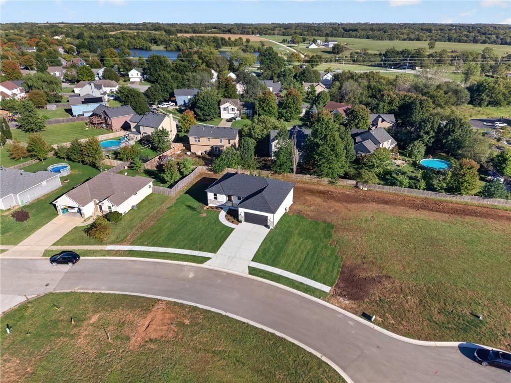 Photo 4 of 40, 1415 Thomas Drive, Louisburg, KS 66053