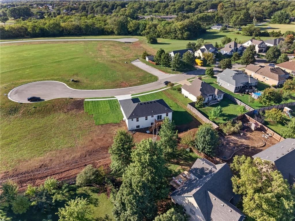 Photo 5 of 40, 1415 Thomas Drive, Louisburg, KS 66053