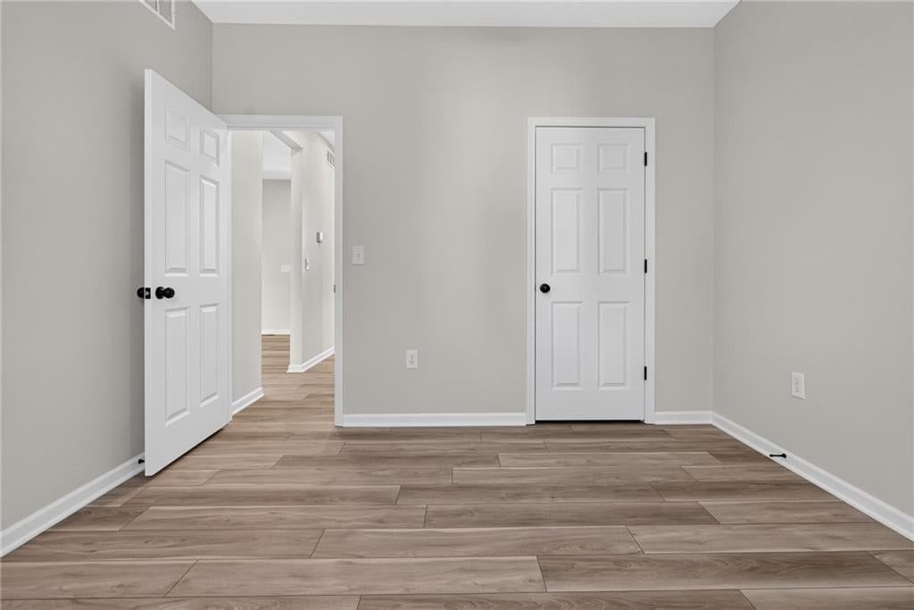 Photo 29 of 40 - 1415 Thomas Drive, Louisburg, KS 66053