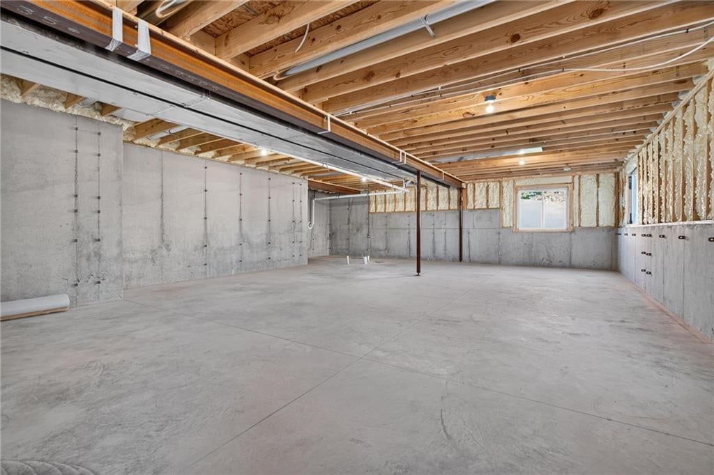 Photo 35 of 40, 1415 Thomas Drive, Louisburg, KS 66053