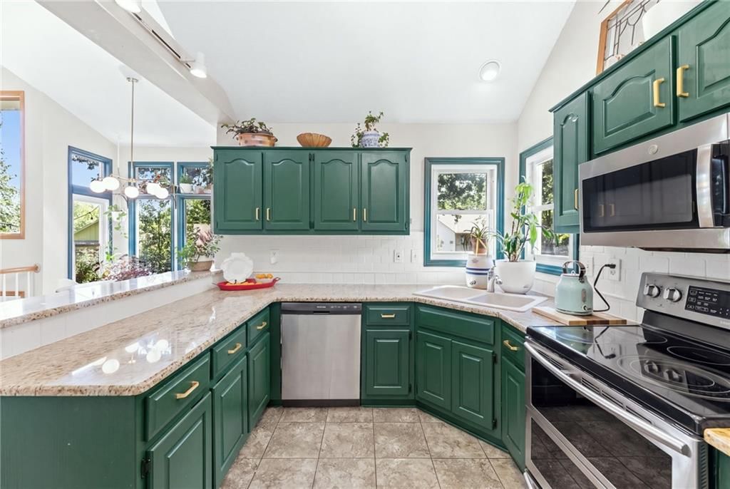 22421 W 64th Street — photo 13
