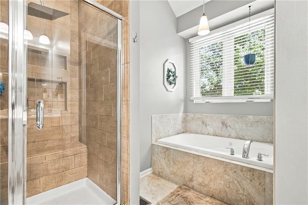 1115 N Glenview Avenue — photo 11