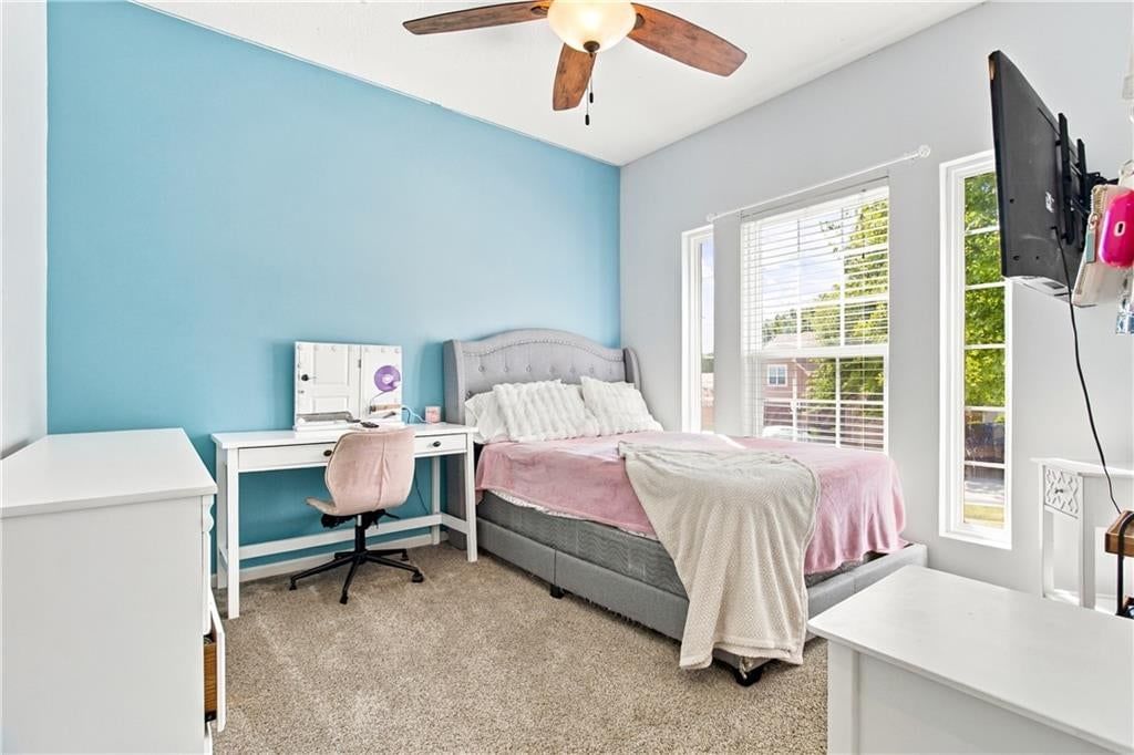 1115 N Glenview Avenue — photo 13