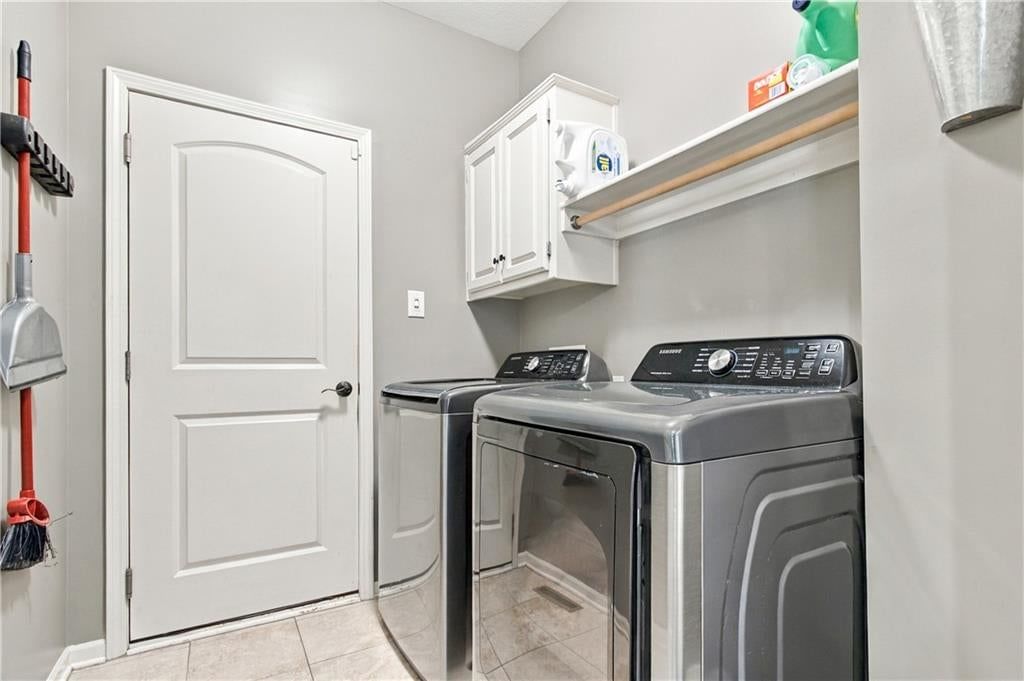 1115 N Glenview Avenue — photo 16