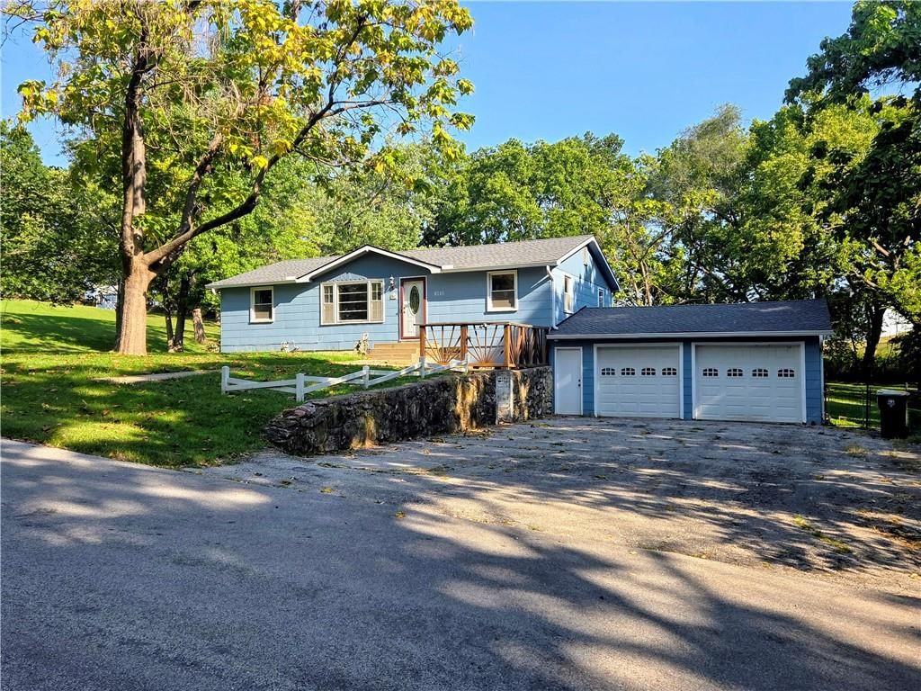 4516 NW Gleason Road, Kansas City, MO