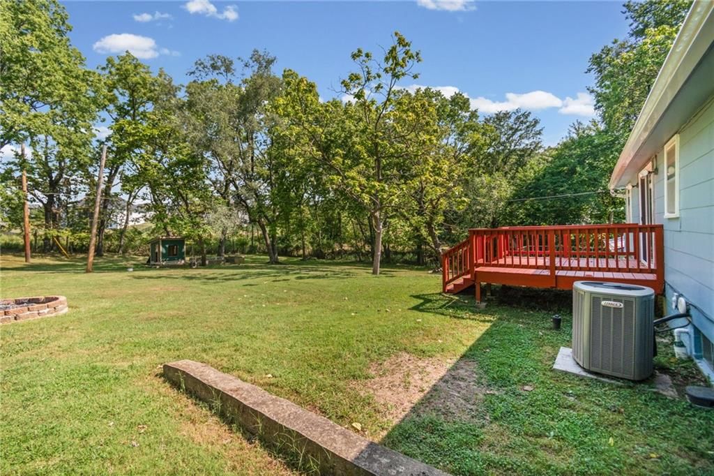 Fire pit at 4516 NW Gleason Road, Kansas City, MO 64151