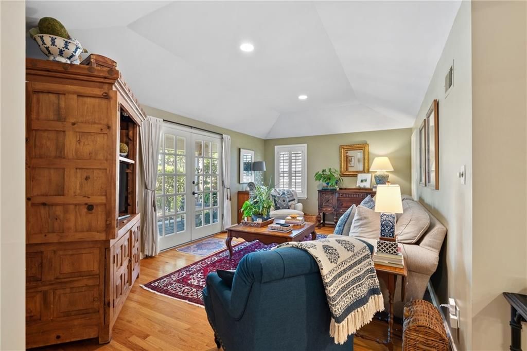 3512 W 71st Street — photo 22