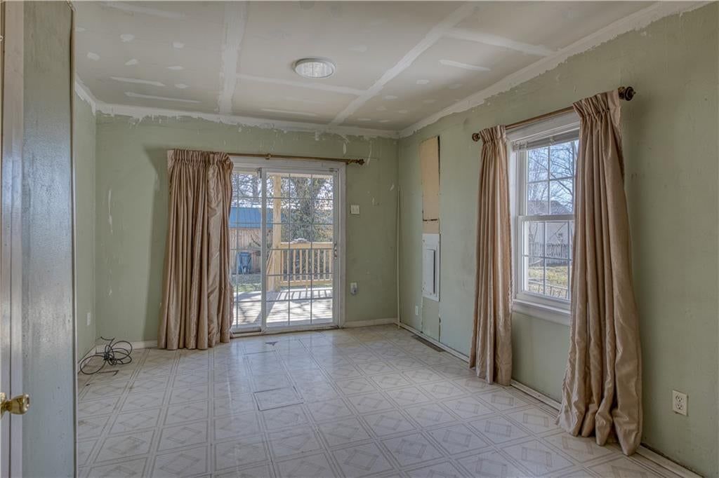 400 S Washington Street — photo 15