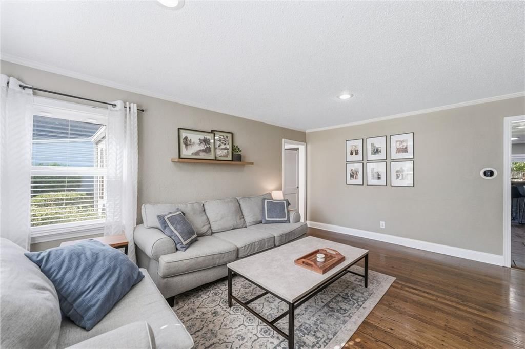 5330 Rosewood Street — photo 7
