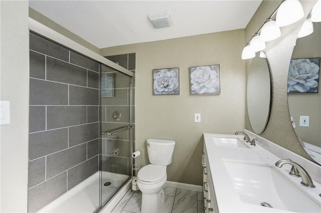 5330 Rosewood Street — photo 21