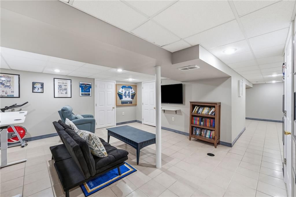 5330 Rosewood Street — photo 24