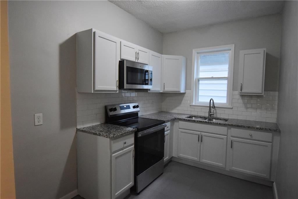 414 Topping Avenue — photo 19