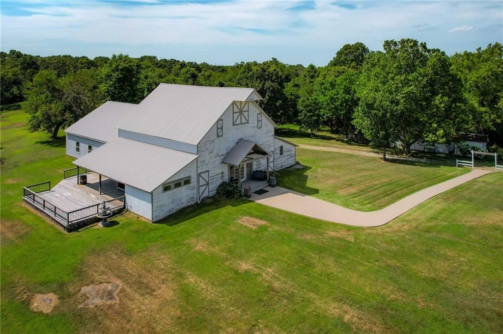2105 NE 315 Pvt Road — photo 9
