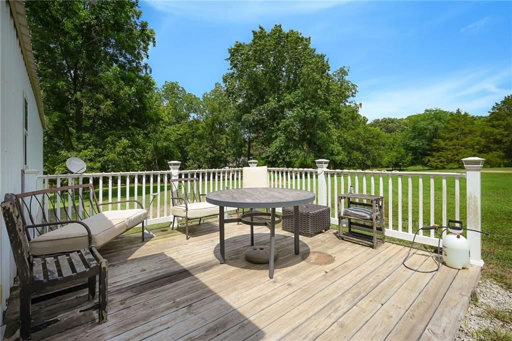 2105 NE 315 Pvt Road — photo 90