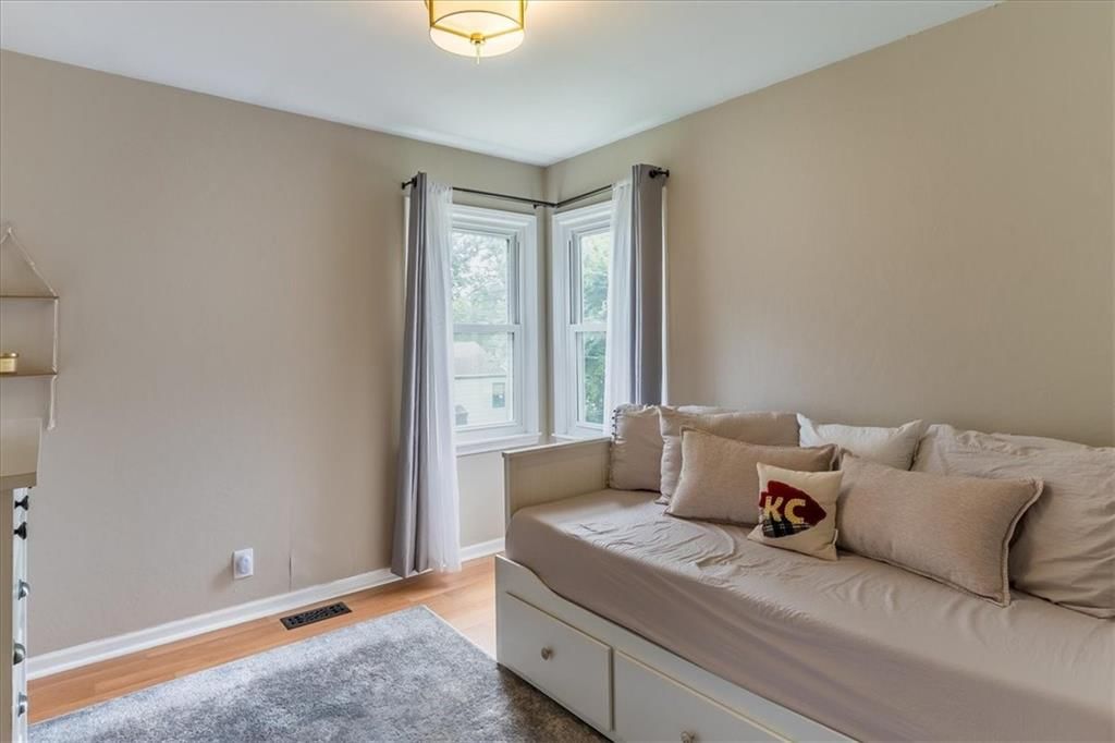 5531 Lamar Avenue — photo 17
