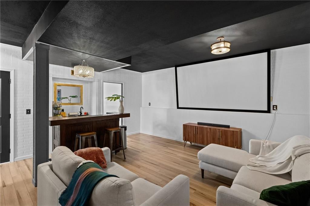 701 N Rockwell Avenue — photo 24