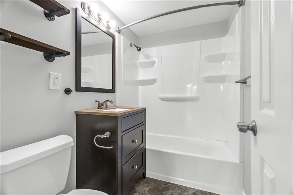 2506 NE 46th Street — photo 10