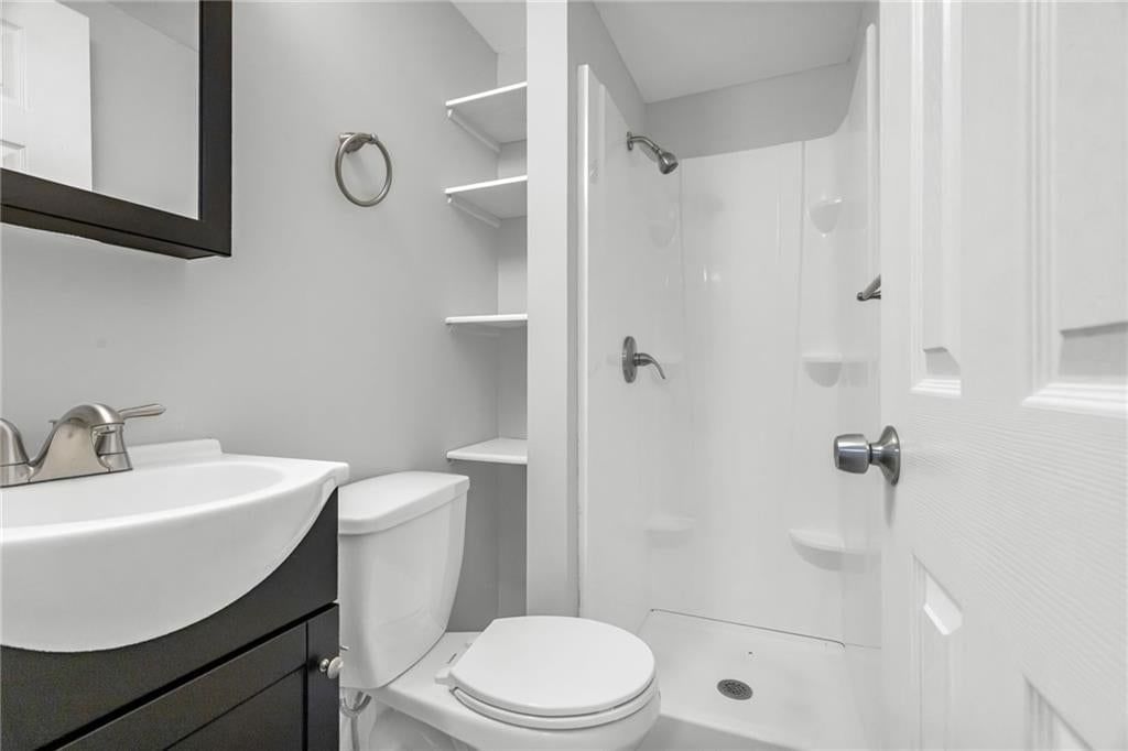 2506 NE 46th Street — photo 13