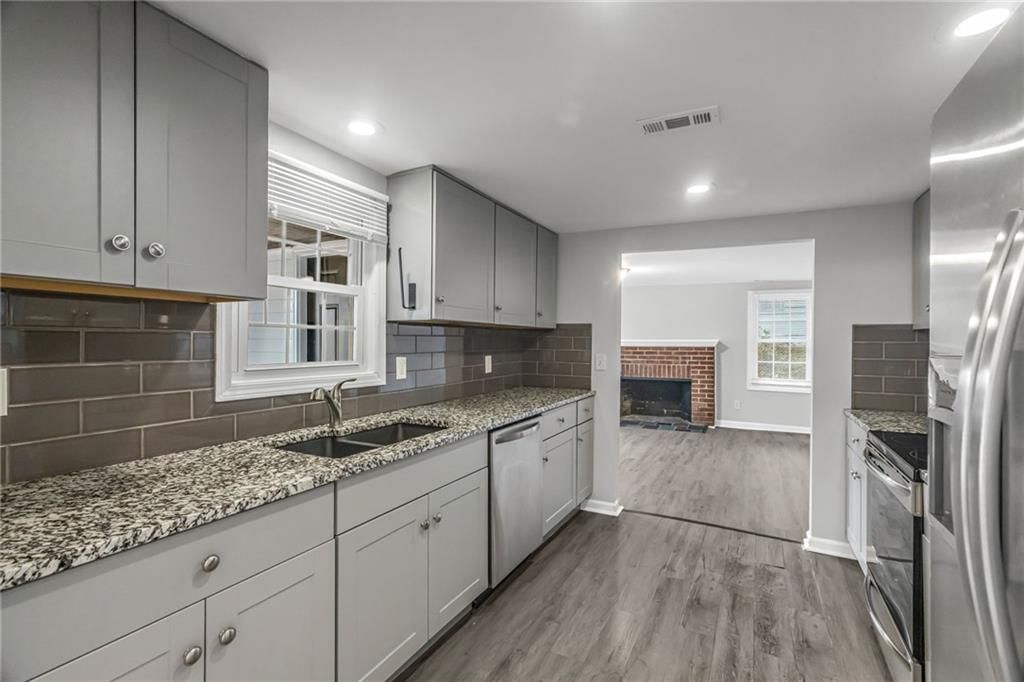 2506 NE 46th Street — photo 16