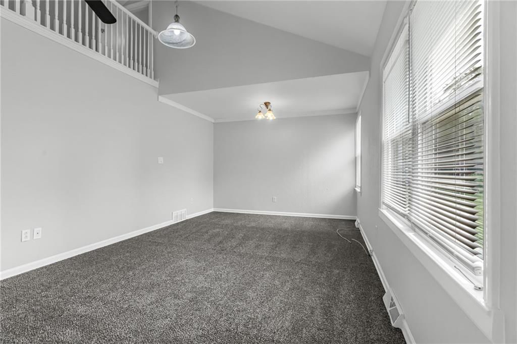 506 E 165th Street — photo 3