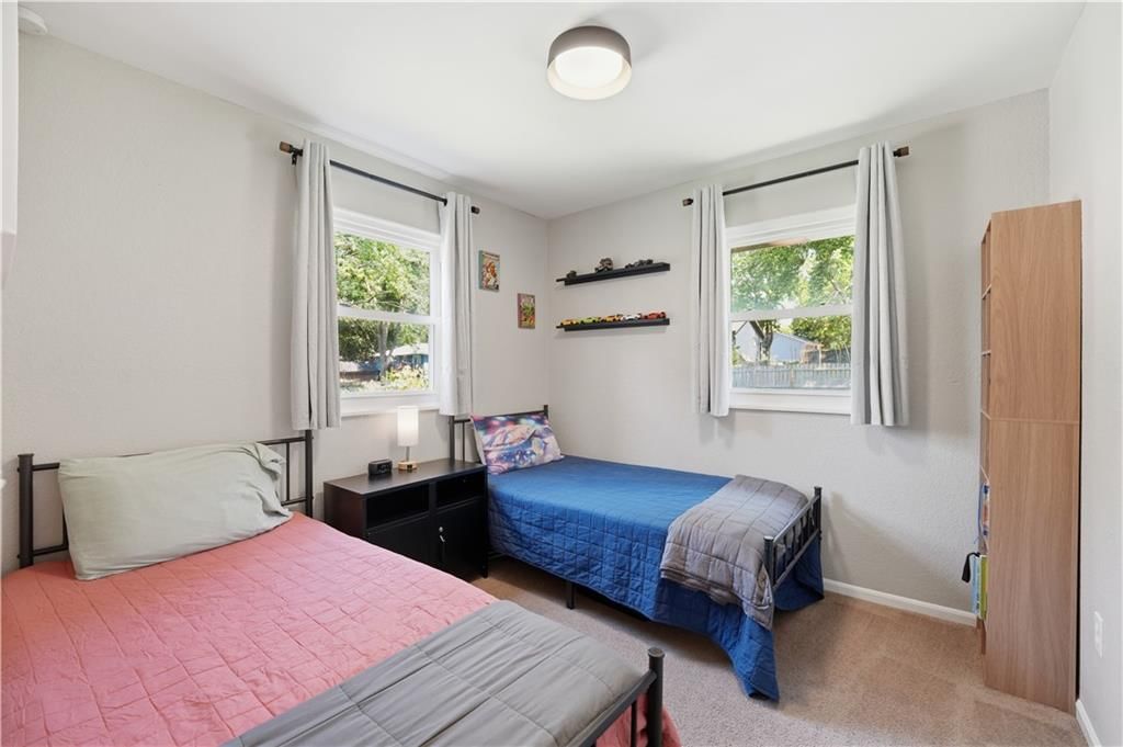 413 SE Annette Street — photo 15