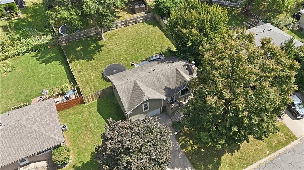 413 SE Annette Street — photo 27