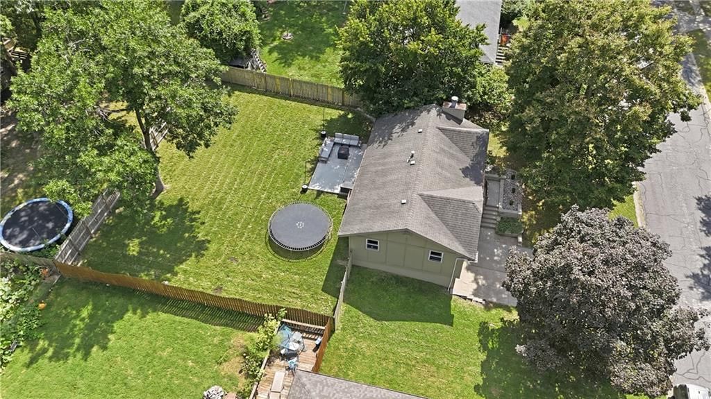 413 SE Annette Street — photo 28