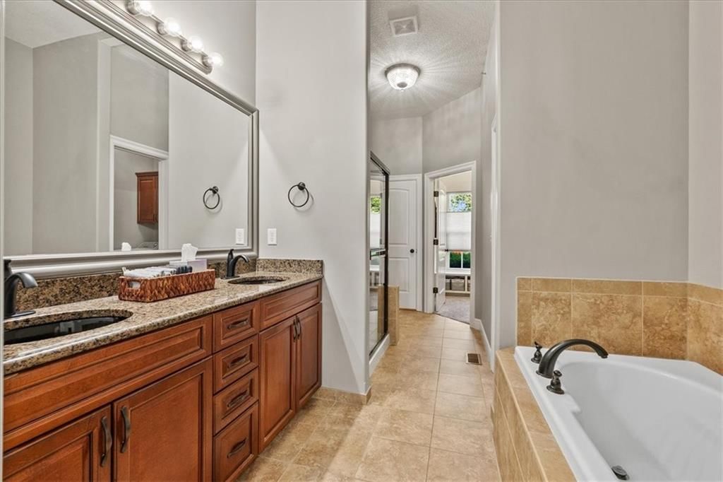 8871 Inkster Street — photo 13
