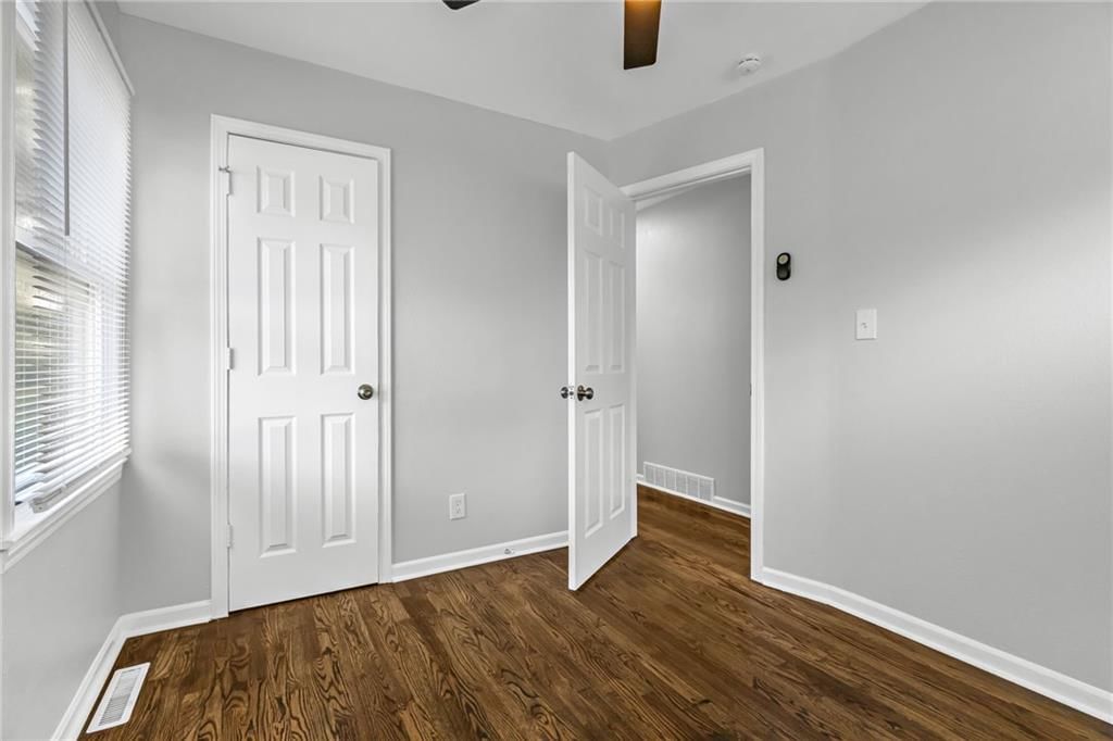 604 W 38th Street — photo 15