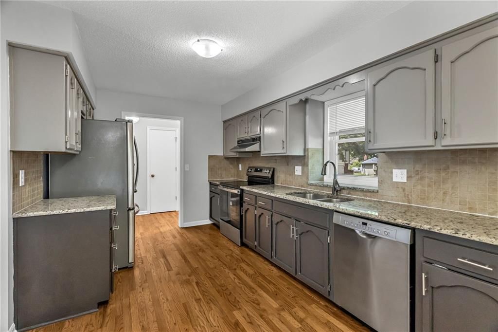 1748 SE Silkwood Court — photo 10