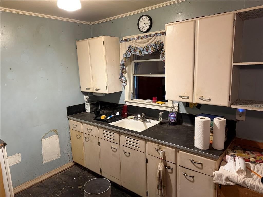 8020 Wabash Avenue, Kansas City, MO: listing photo 3