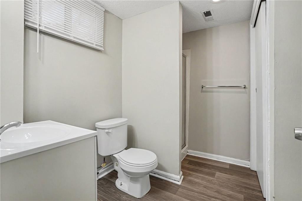 920-922 NW 13th Street — photo 12