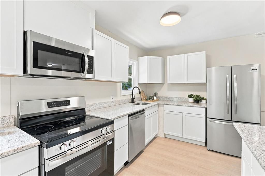 1301 E 80th Street — photo 19