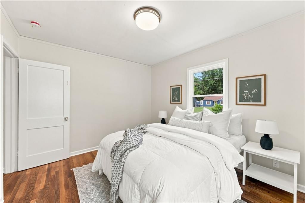 1301 E 80th Street — photo 28