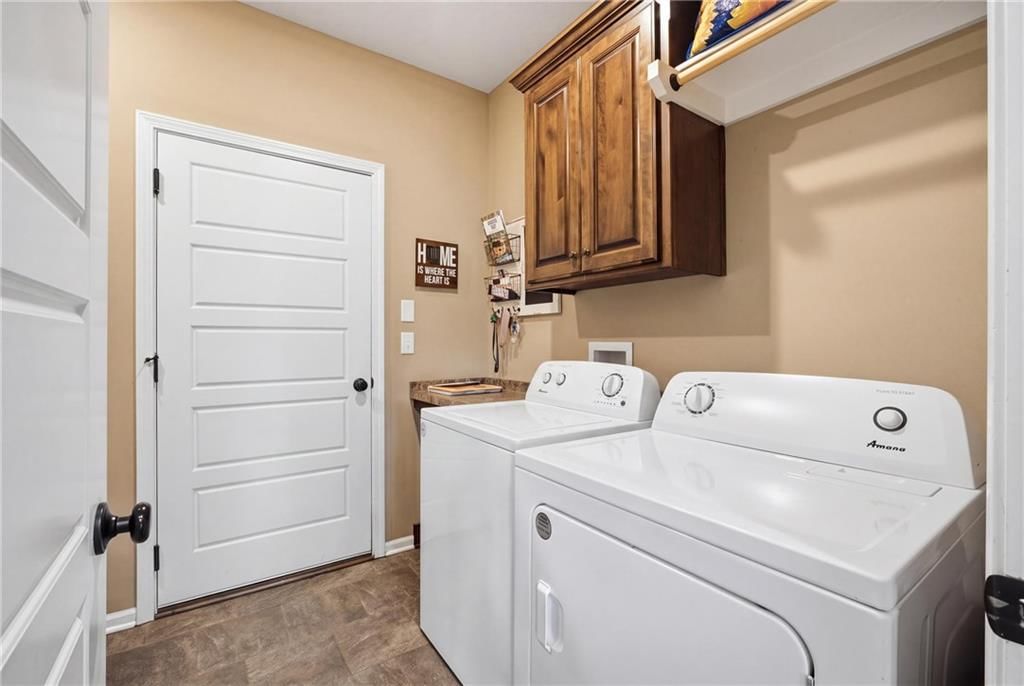 807 SW Mill Creek Court — photo 15
